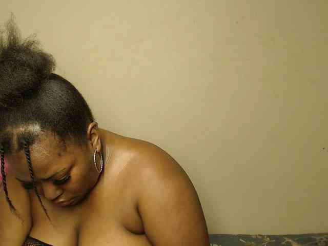 SexyEbony93 Live Webcam on BongaCams