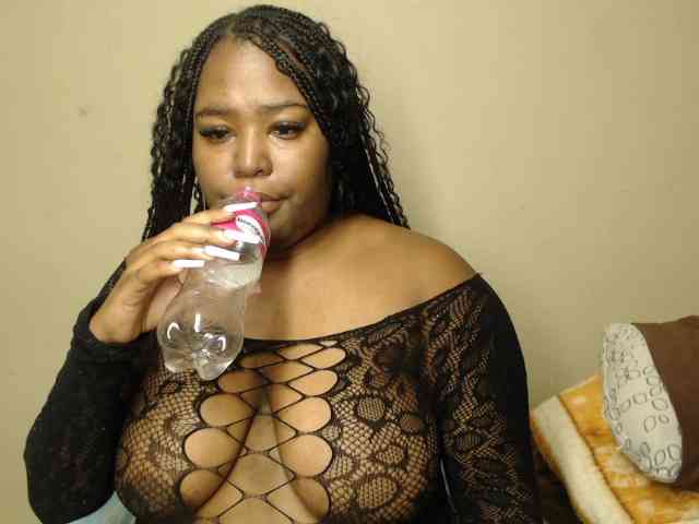 SexyEbony93 webcam