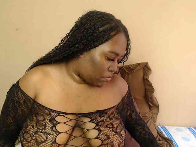 SexyEbony93 webcam