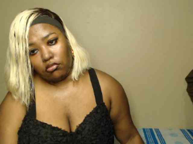 SexyEbony93 webcam