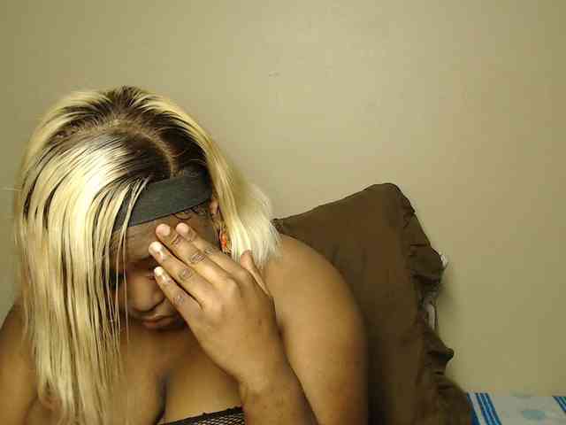 SexyEbony93 webcam
