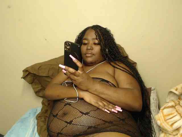 SexyEbony93 webcam