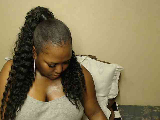 SexyEbony93 SexyEbony93