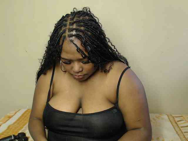 SexyEbony93 webcam