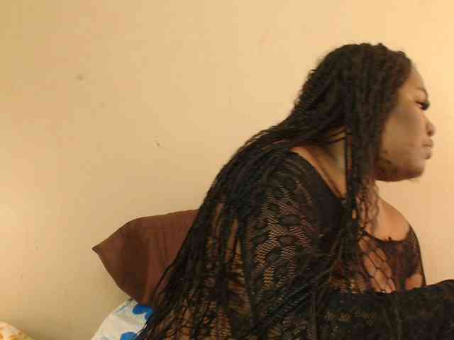 SexyEbony93 webcam