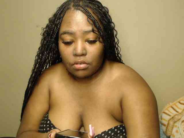 SexyEbony93 webcam
