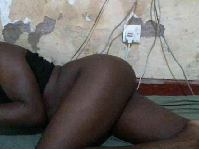 Birdie-girl webcam