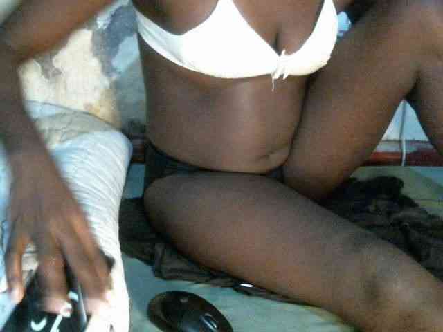 Birdie-girl webcam