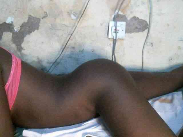 Birdie-girl webcam