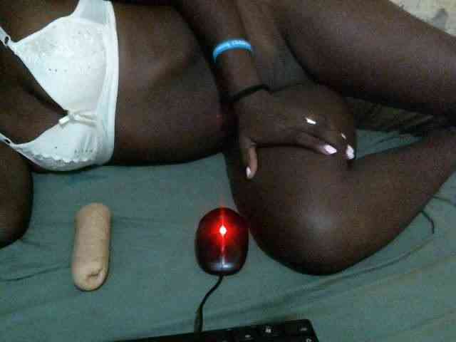 Birdie-girl webcam