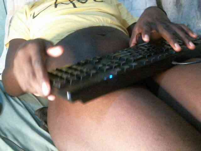 Birdie-girl webcam