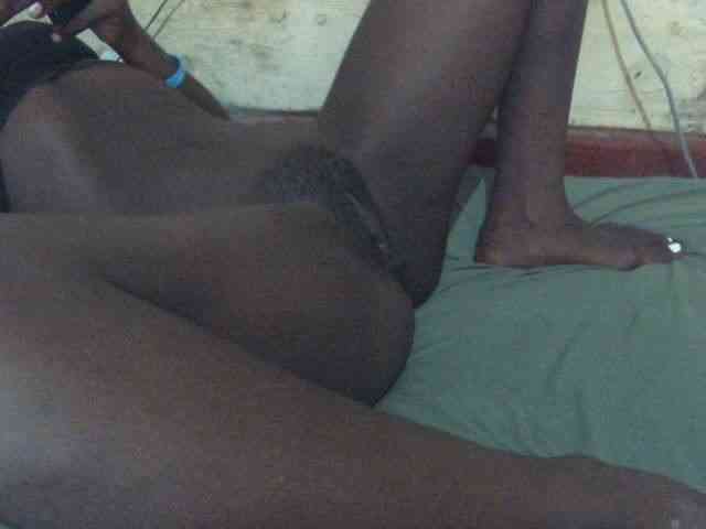 Birdie-girl webcam