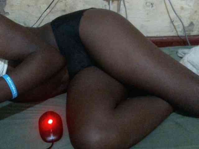 Birdie-girl webcam