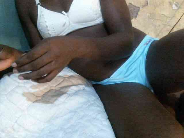 Birdie-girl webcam