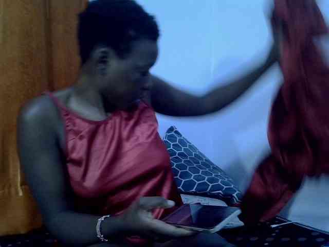 Luckyshee14 webcam