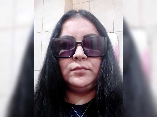 BlackNight's BongaCams show and profile