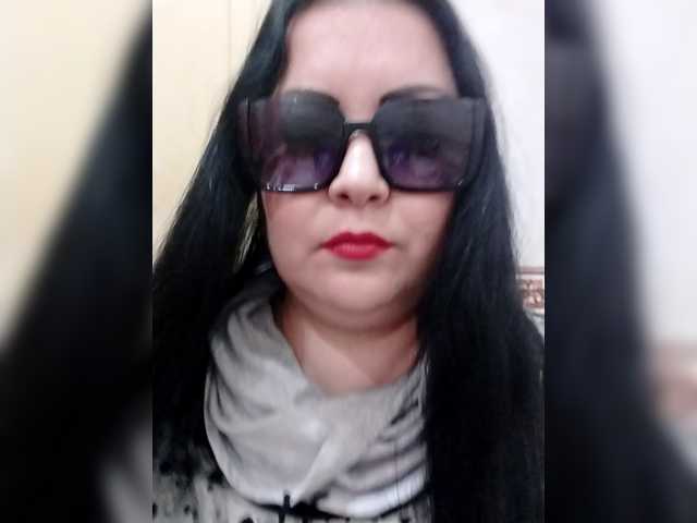 BlackNight's BongaCams show and profile