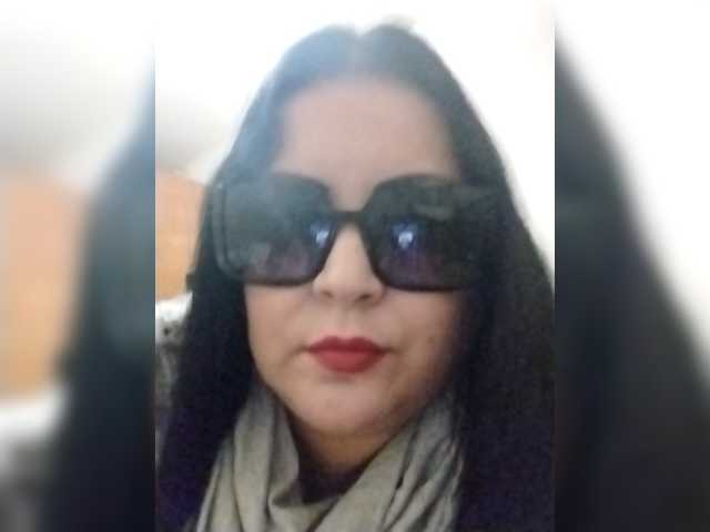 BlackNight's BongaCams show and profile