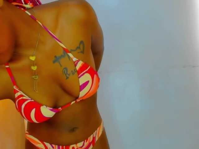 Biancamontana's BongaCams show and profile