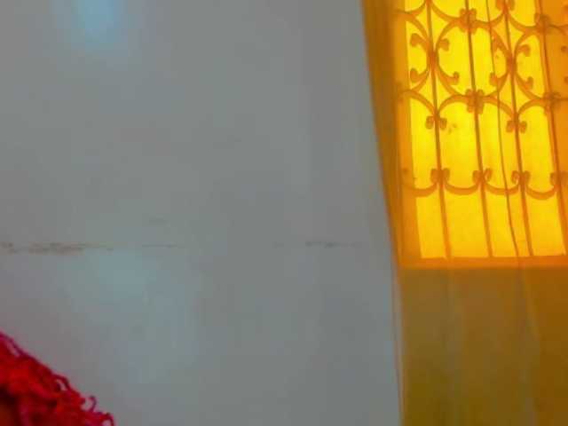 Biancamontana's BongaCams show and profile