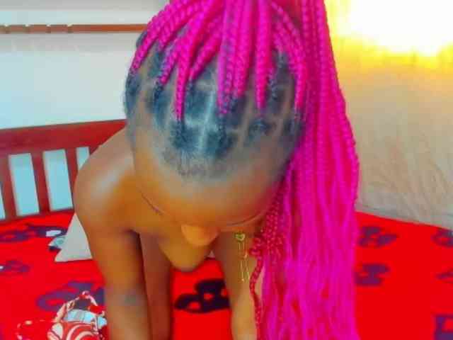 Biancamontana Live Webcam on BongaCams