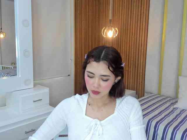 ISABELLA-HEITS webcam