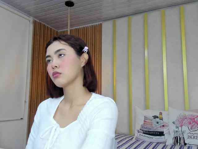 ISABELLA-HEITS webcam