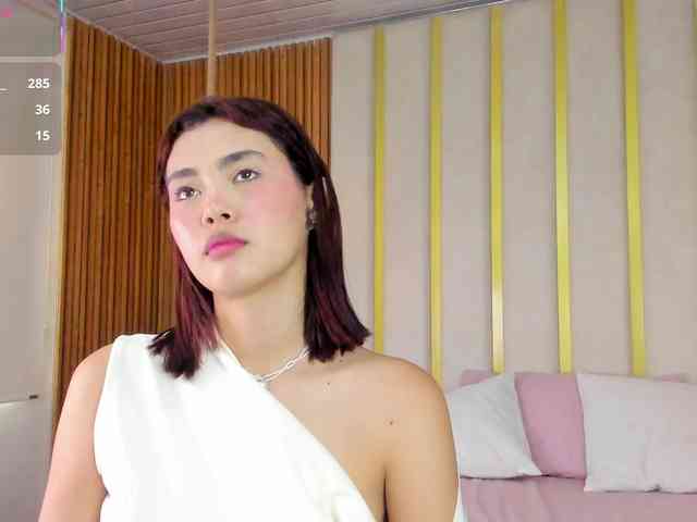 ISABELLA-HEITS webcam