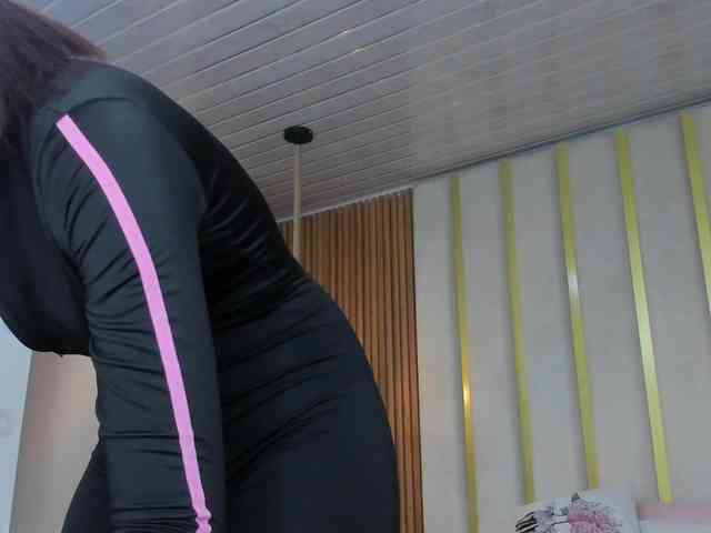 ISABELLA-HEITS webcam