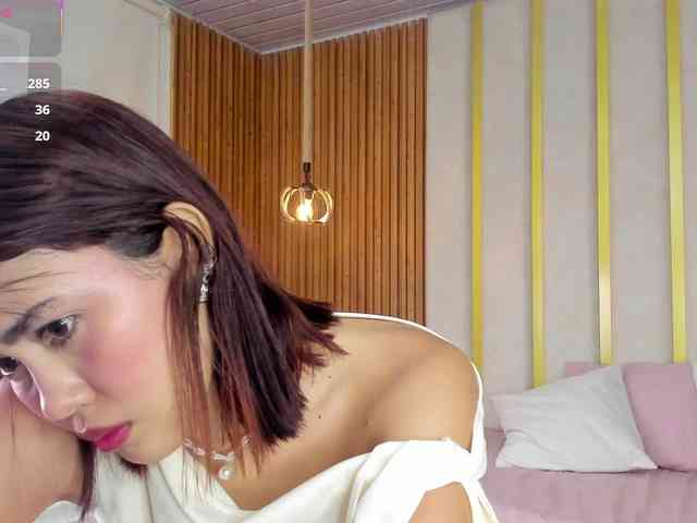 ISABELLA-HEITS webcam
