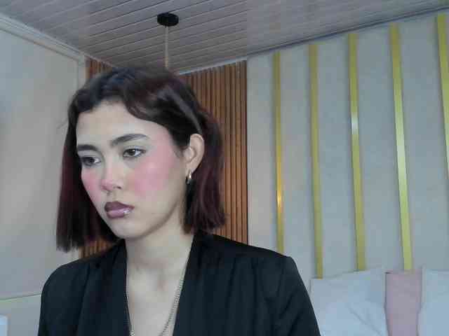 ISABELLA-HEITS webcam