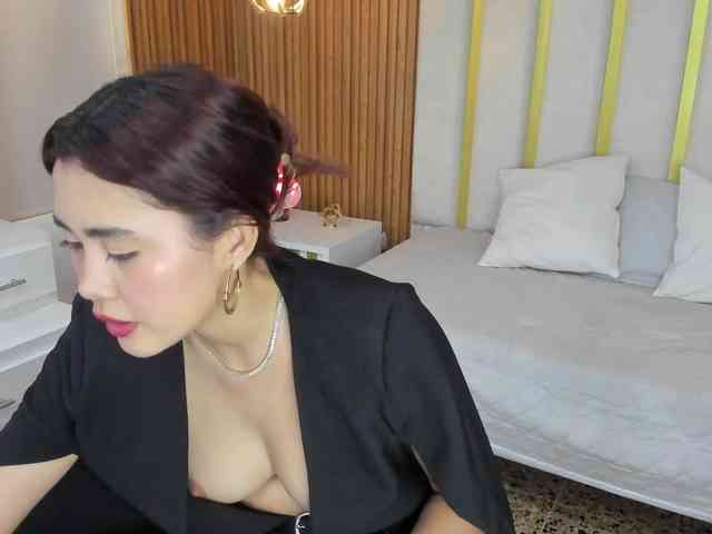 ISABELLA-HEITS webcam