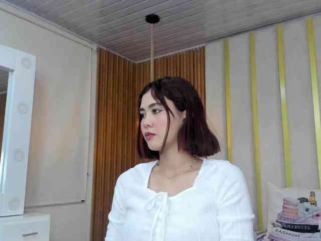 ISABELLA-HEITS webcam