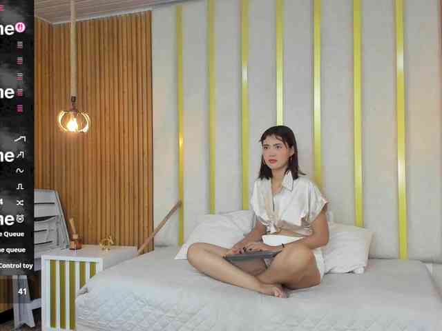 ISABELLA-HEITS webcam