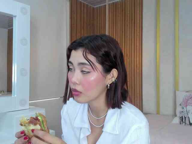 ISABELLA-HEITS webcam