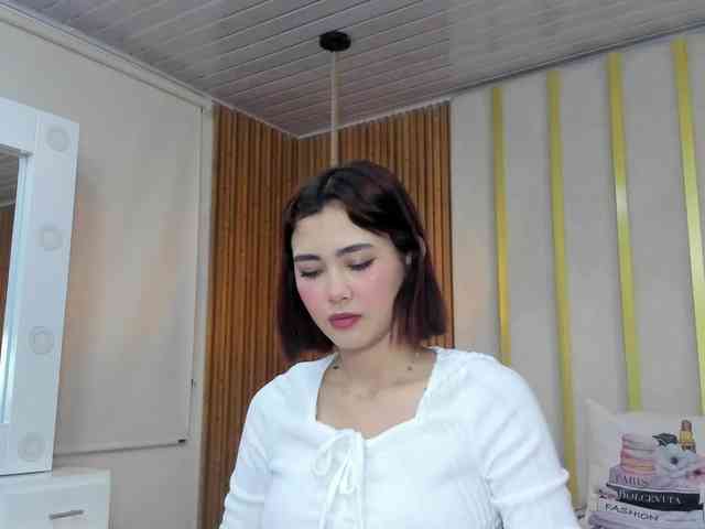 ISABELLA-HEITS webcam