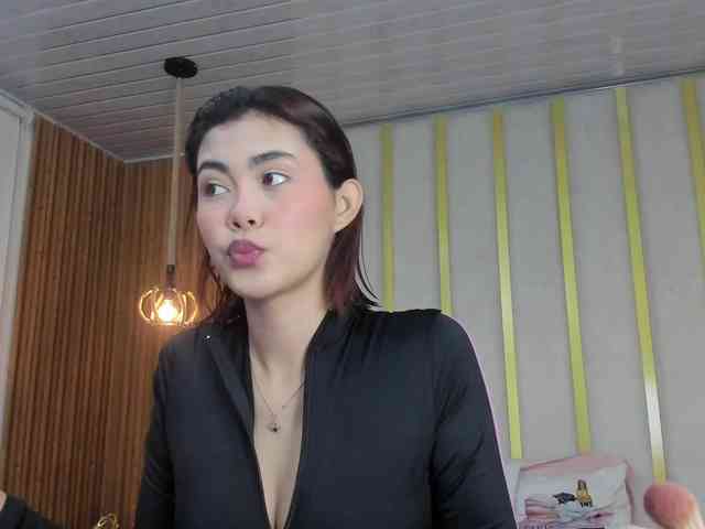 ISABELLA-HEITS webcam