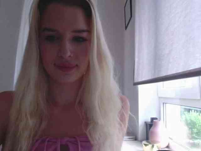 MileyStar webcam
