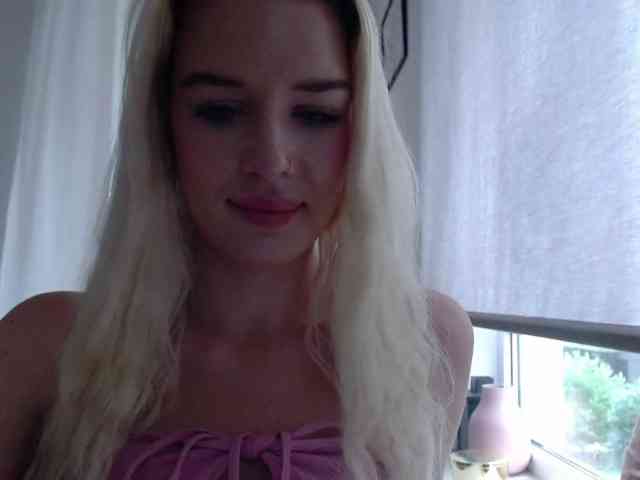 MileyStar webcam