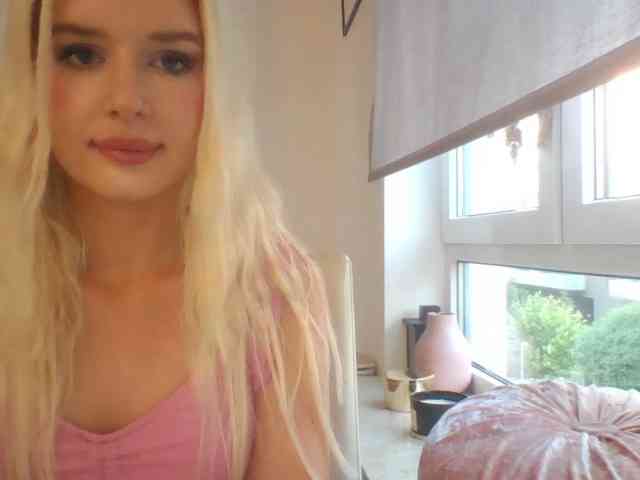 MileyStar webcam