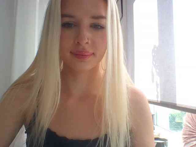 MileyStar webcam