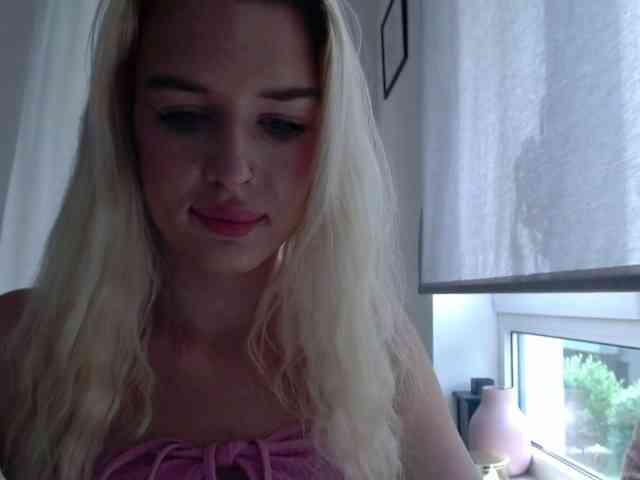 MileyStar webcam
