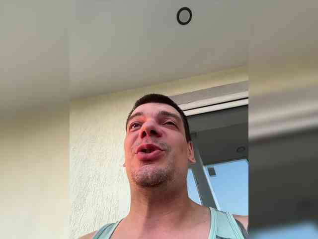 nude cam chat Light-cash