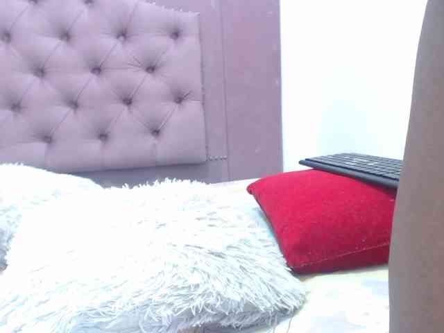 sharonthomas2 webcam