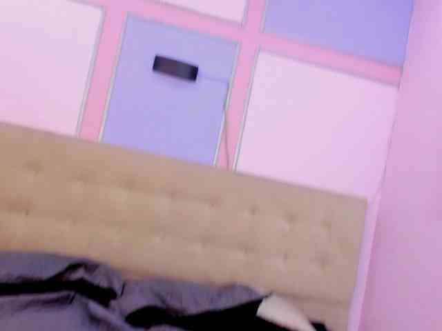 NicolleRossee webcam