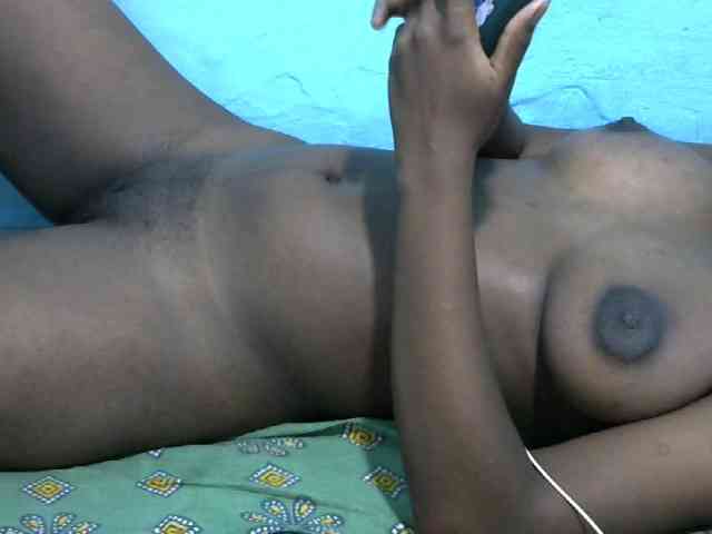 Ebonyladasha webcam