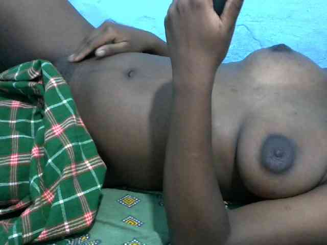 Ebonyladasha webcam