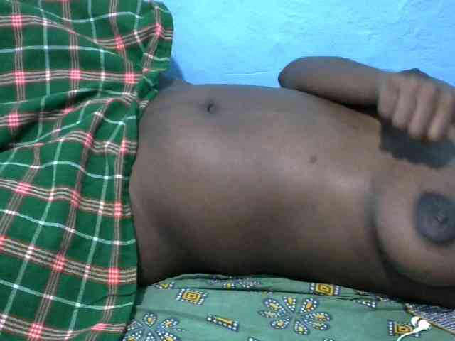 Ebonyladasha webcam