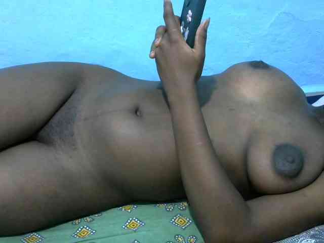 Ebonyladasha webcam