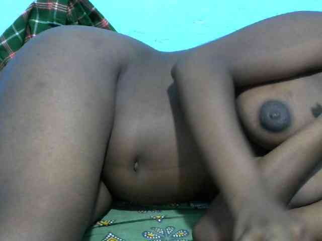 Ebonyladasha webcam